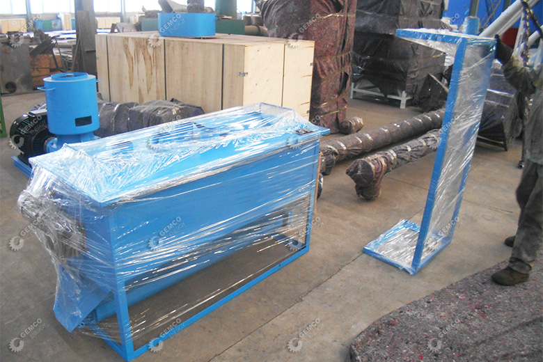 small briquetting machine